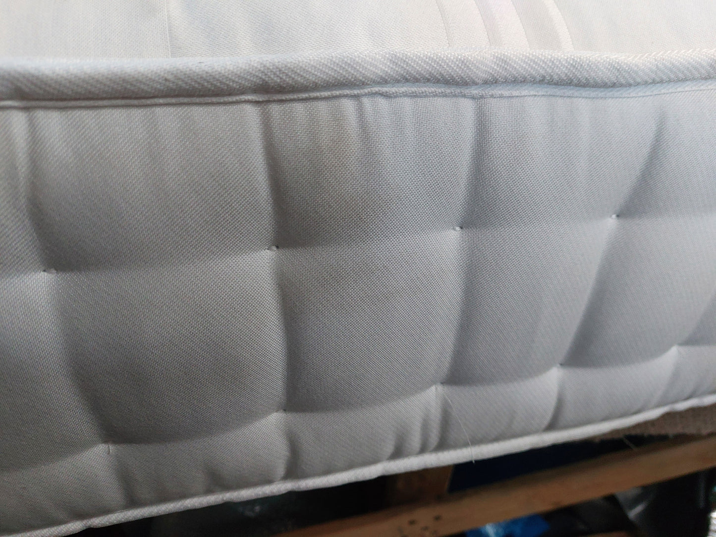 John Lewis Waitrose Wool NO 1 Pocket Spring Mattress Medium Firm Tension Double