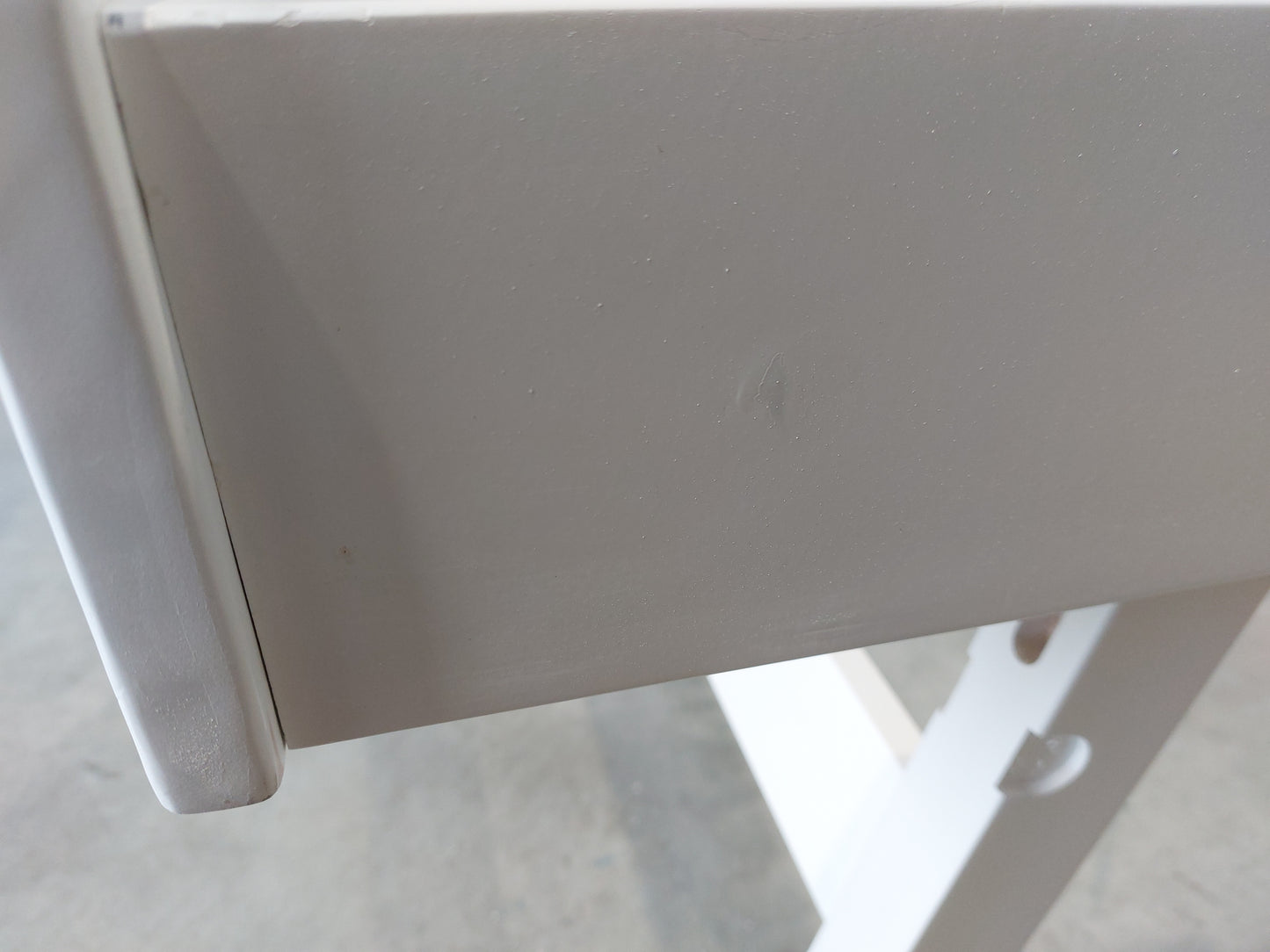 List - 3PL WILTON TRUNDLE WHITE
