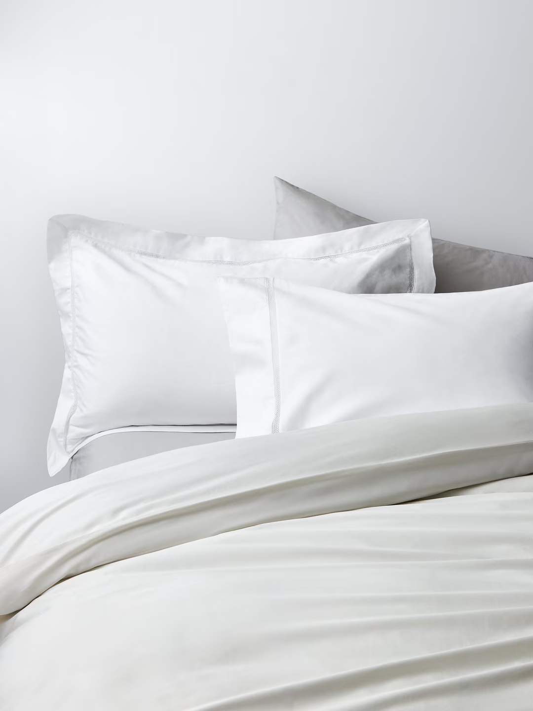 John Lewis Garda Egyptian Cotton Sateen Bedding, 400 Thread Count, White, Super King Duvet Cover