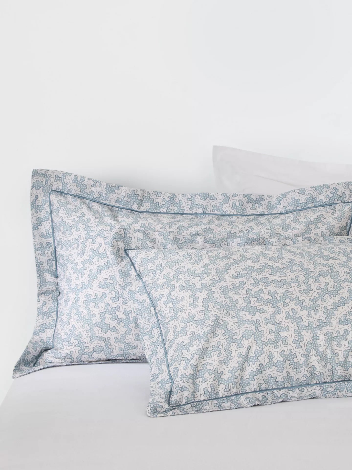 John Lewis x Sanderson Truffle Super King Duvet Cover Set, Blue