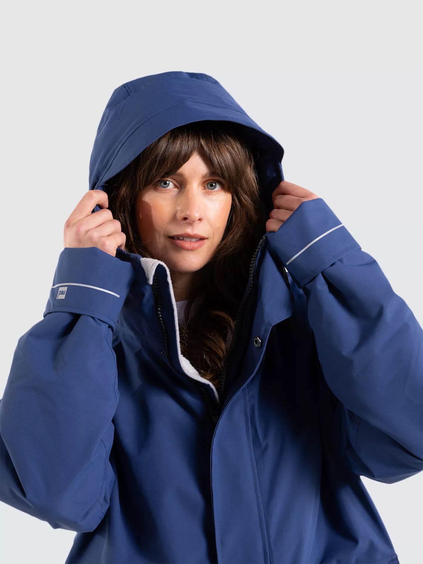 Red Unisex EVO Pro Slimline Waterproof Changing Robe Parka Jacket, Admiral Blue Medium