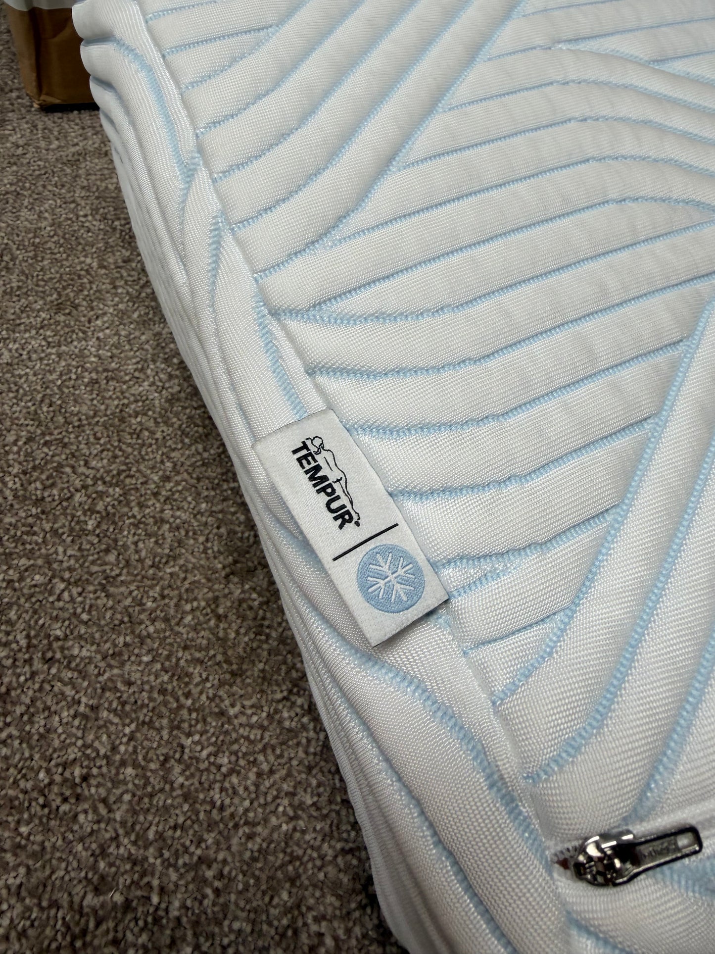 TEMPUR® Original SmartCool  XL Support Pillow, Medium/Firm