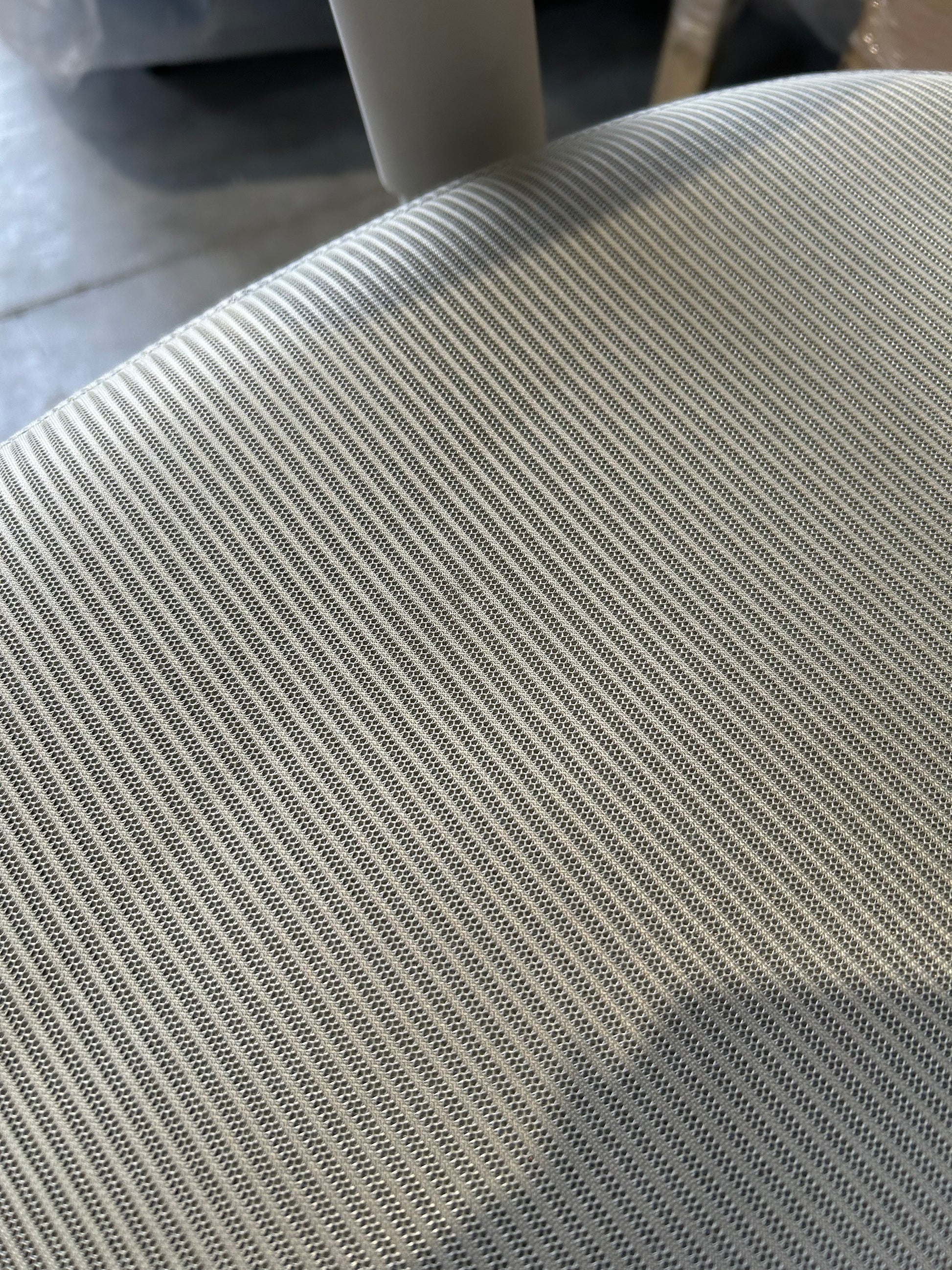 DORSAL OFFICE CHAIR BEIGE