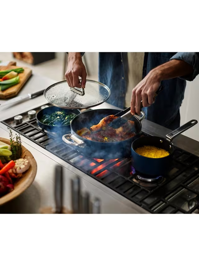 Joseph Joseph Space Folding Handle Aluminium Non-Stick Shallow Casserole & Lid,