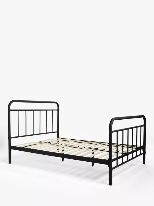 Dorm metalbed 135 BK