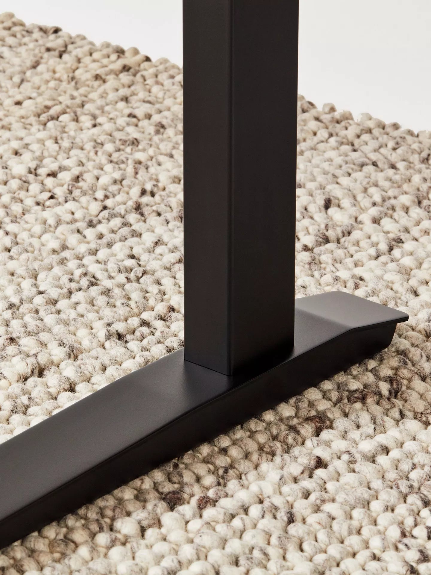 Fully by Herman Miller Jarvis Sit/Stand Desk, Natural/Black