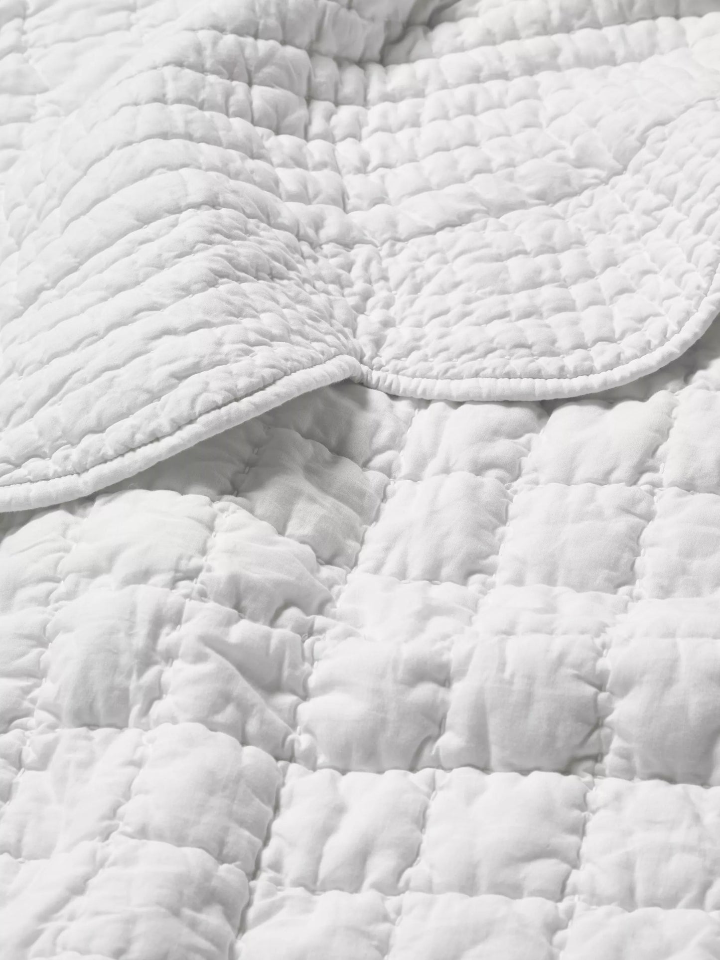 John Lewis Scallop Cotton Quilted Bedspread, White