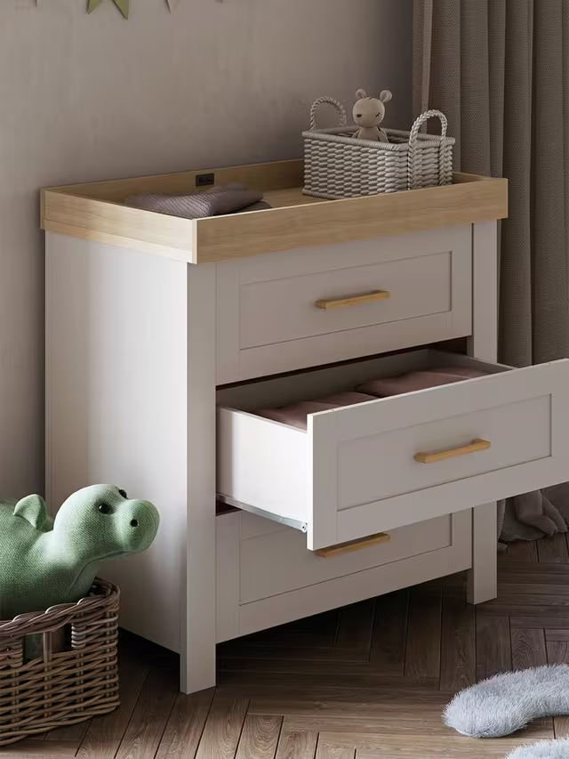 Silver Cross Seville 3 Draw Dresser, Cashmere/Oak