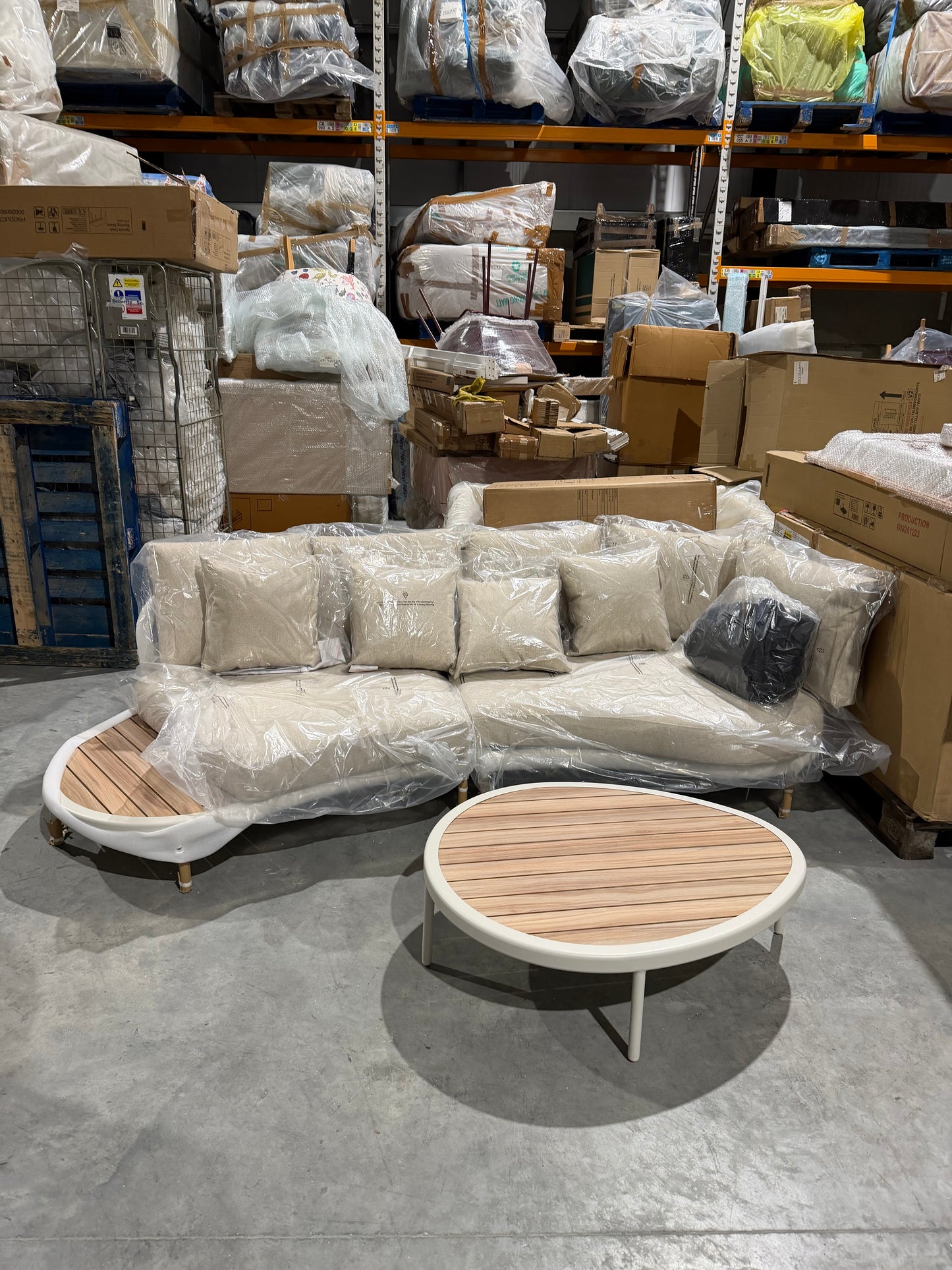 John Lewis Lozenge 4-Seater Modular Curved Garden Sofa & Coffee Table Set Cream