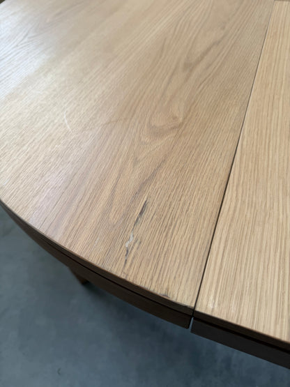 MIRA II RND TBLE EXT OAK