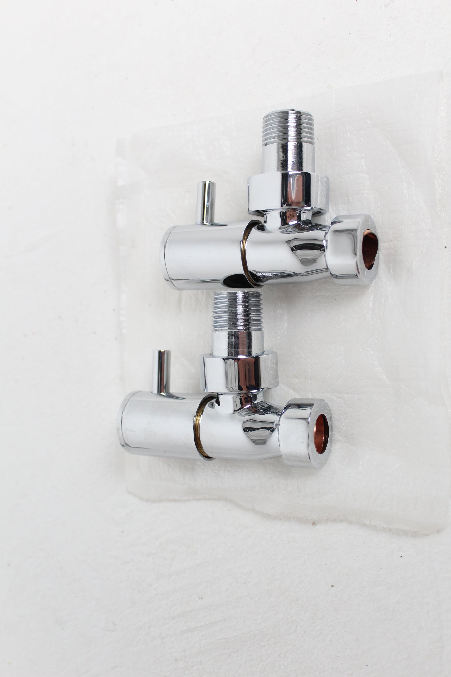 Hudson Reed Angled Minimalist Radiator Valves