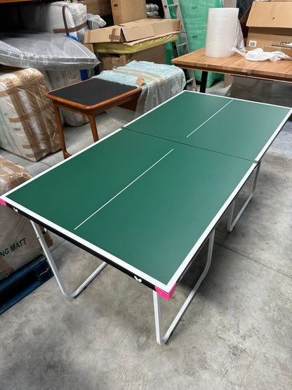 Butterfly
Starter Table Tennis Table