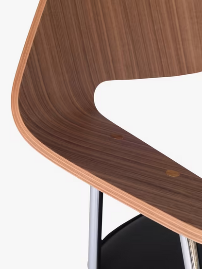 Case Robin Day 675 Chair Walnut and Chrome Frame