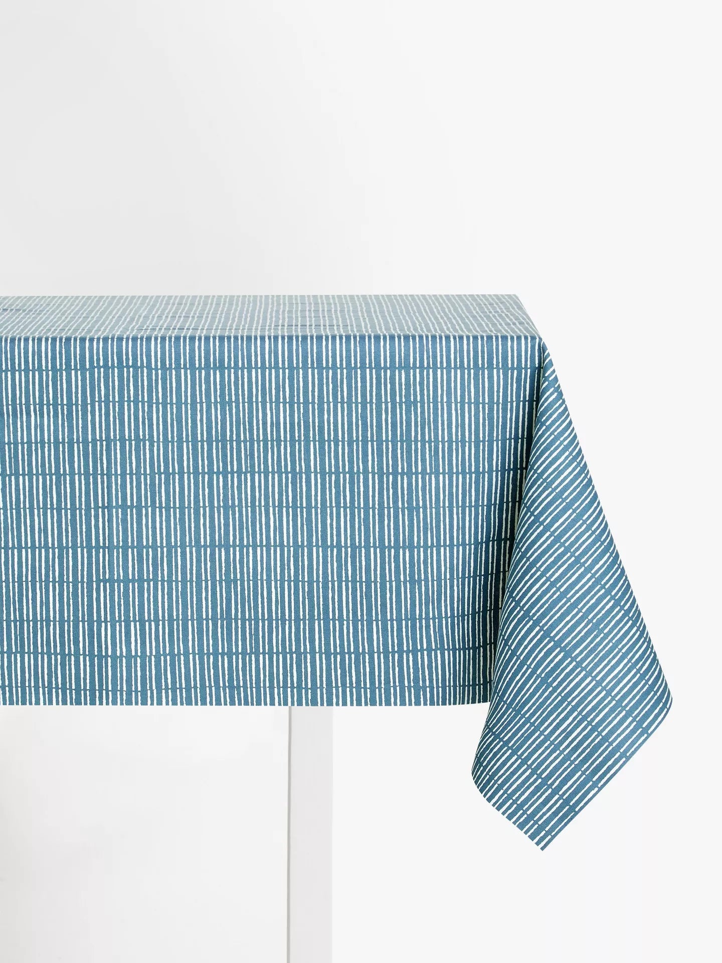 John LewisBamboo Oilcloth Tablecloth Fabric, Bluestone 20 meters RRP £18.00M