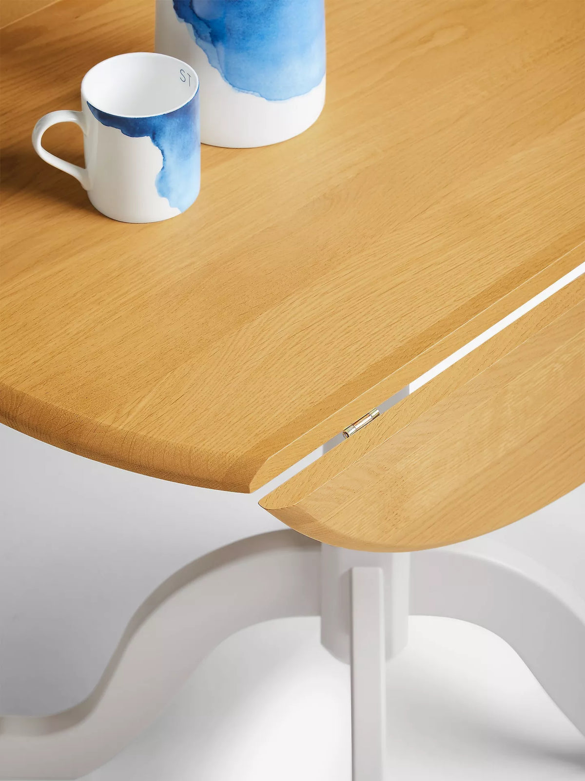 John Lewis Clayton 2-4 Seater Drop Leaf Round Dining Table, FSC-Certifie