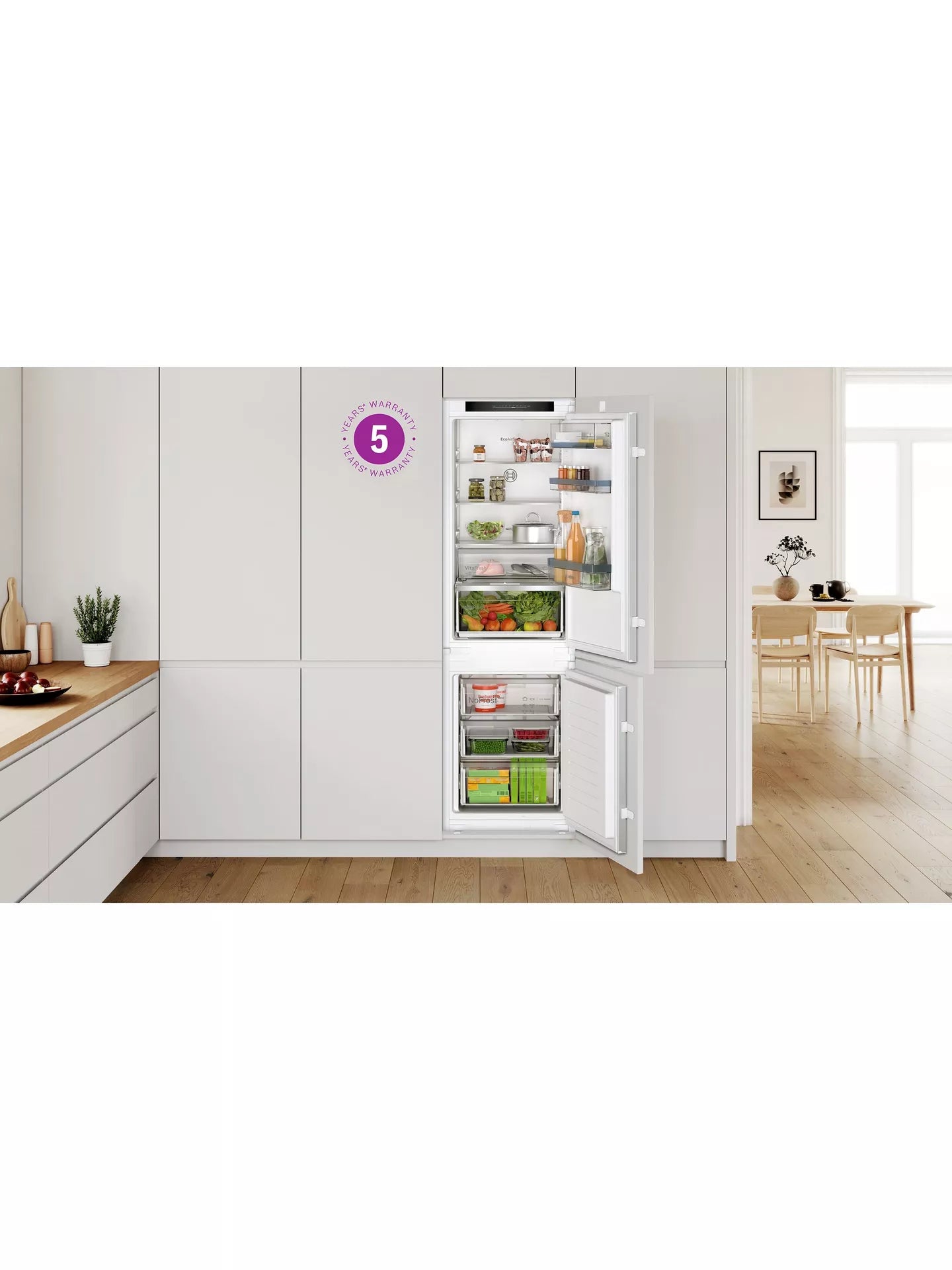 Bosch Series 4 KIN86VFE0G Integrated 60/40 Fridge Freezer