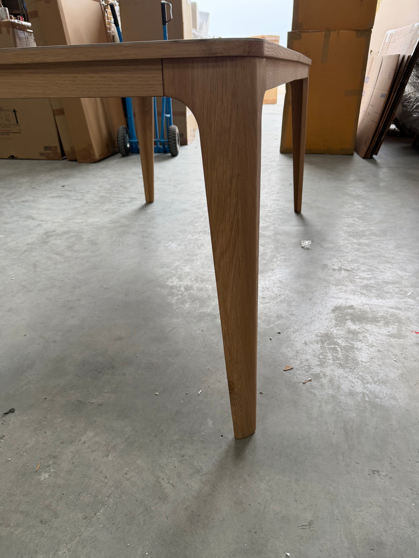 Mira ceramic dining tbl AS03