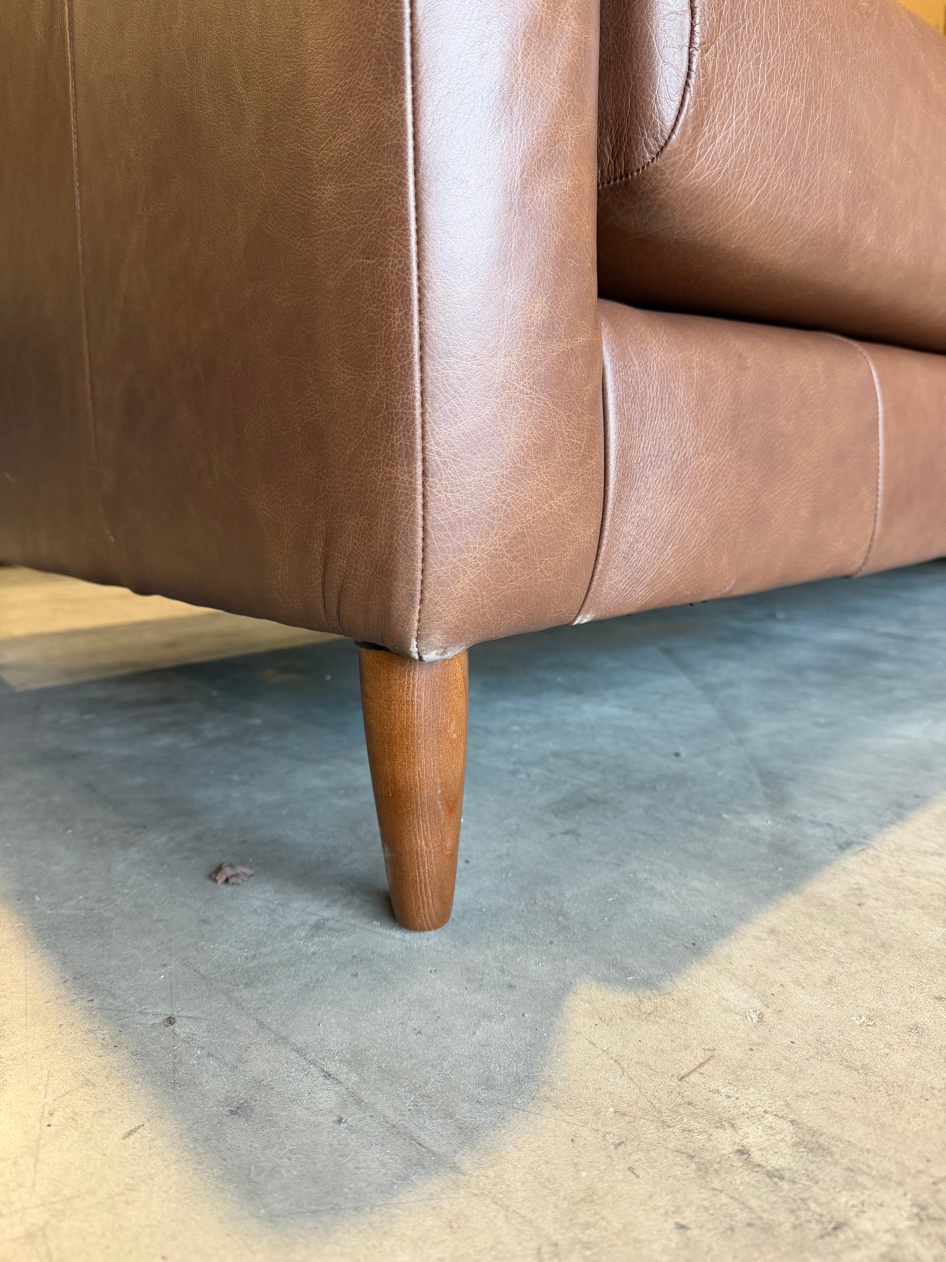 John Lewis Bailey II 5+ Seater Leather Corner Sofa Dark Leg Vintage Toffee