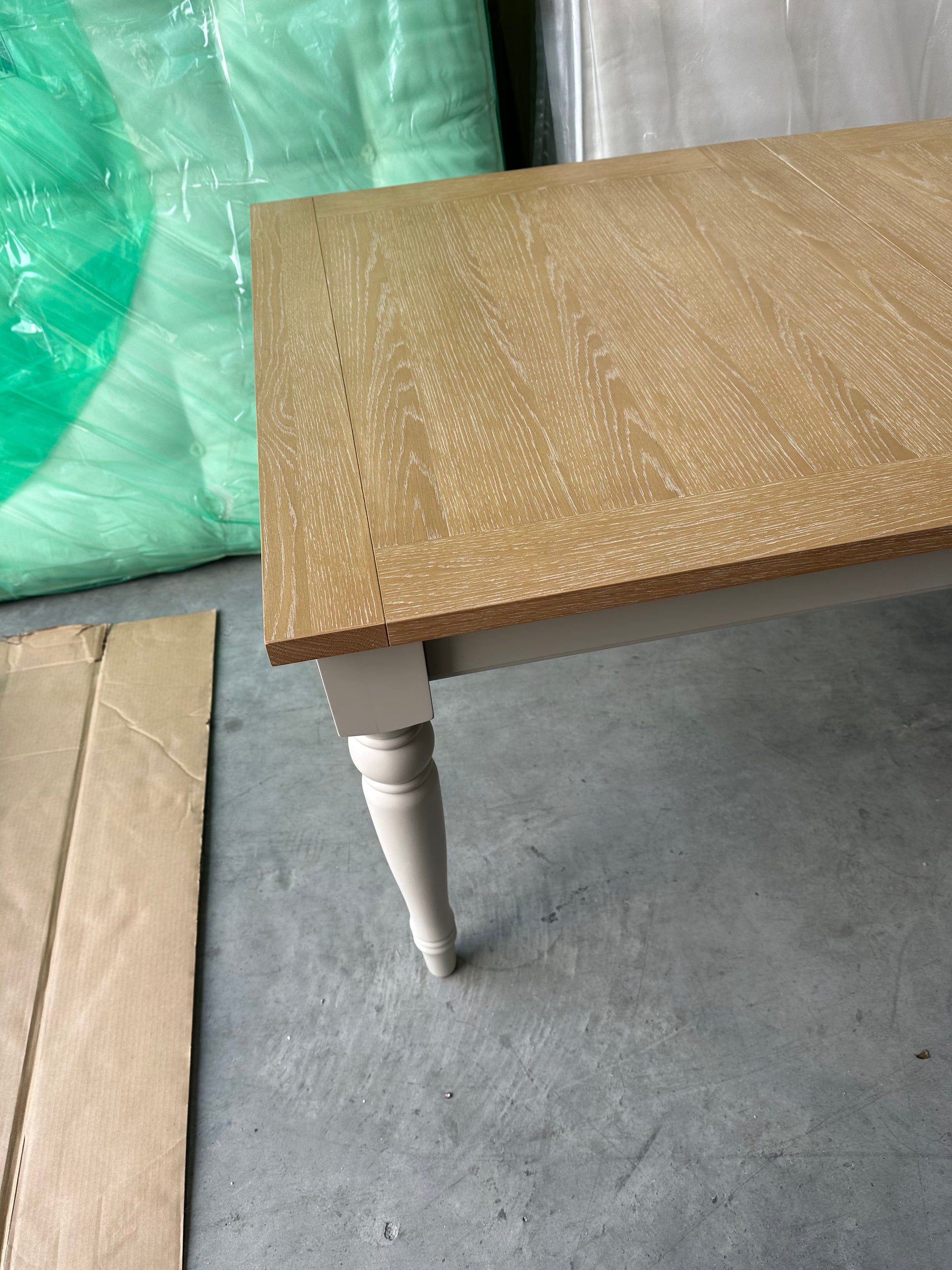 John Lewis Foxmoor 6 to 8 Seater Extending Dining Table FSC-Certified Oak Natural