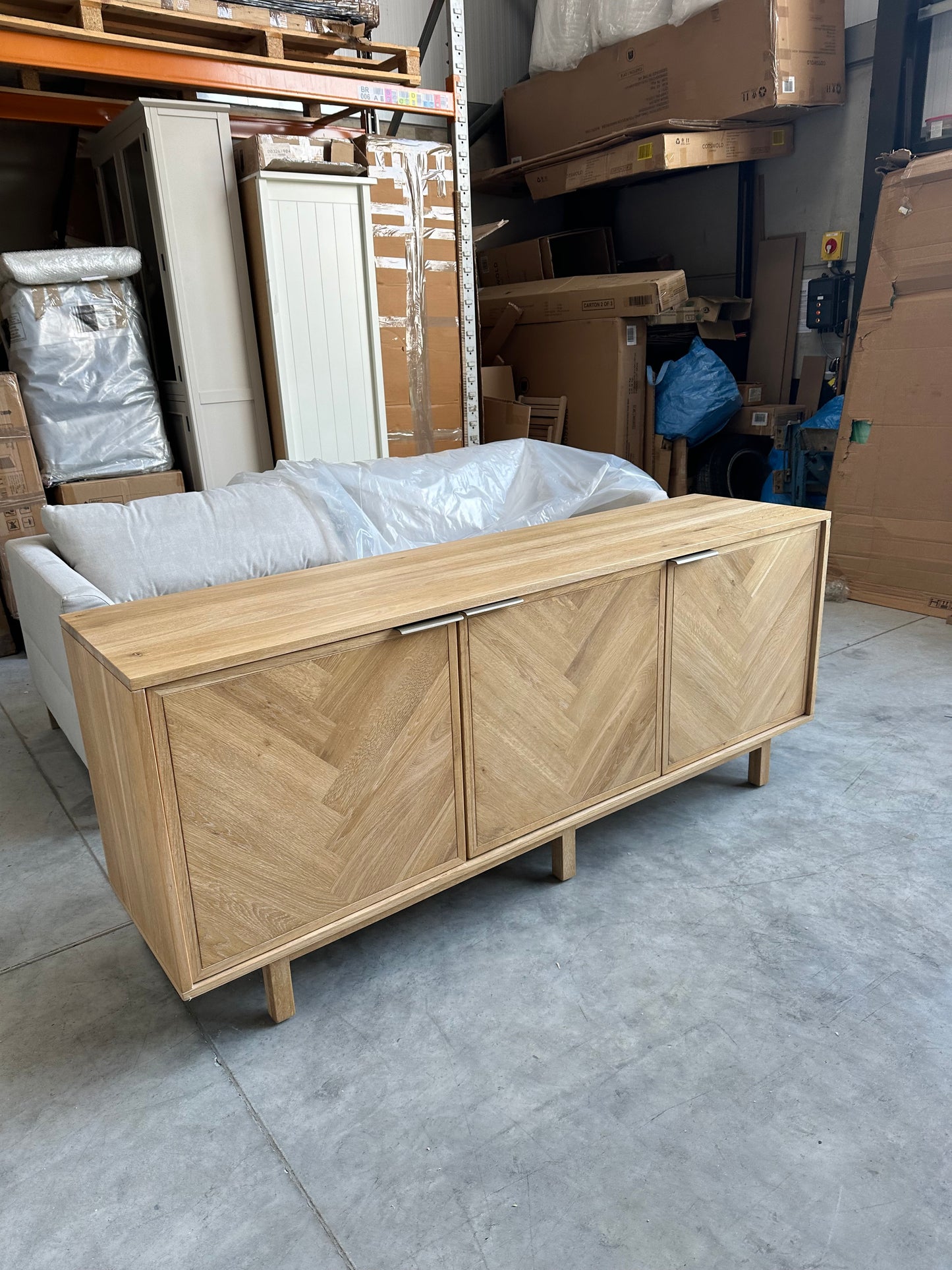 Estate sideboard oak