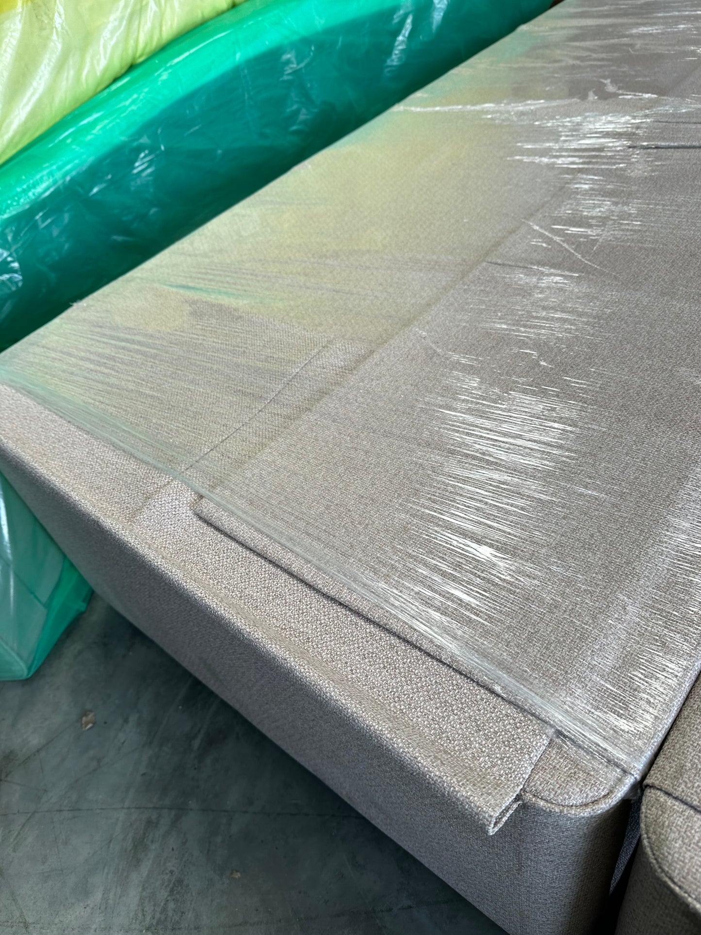 Hypnos HideAway™ Upholstered Divan Base, Super King Size Maestro Orchid