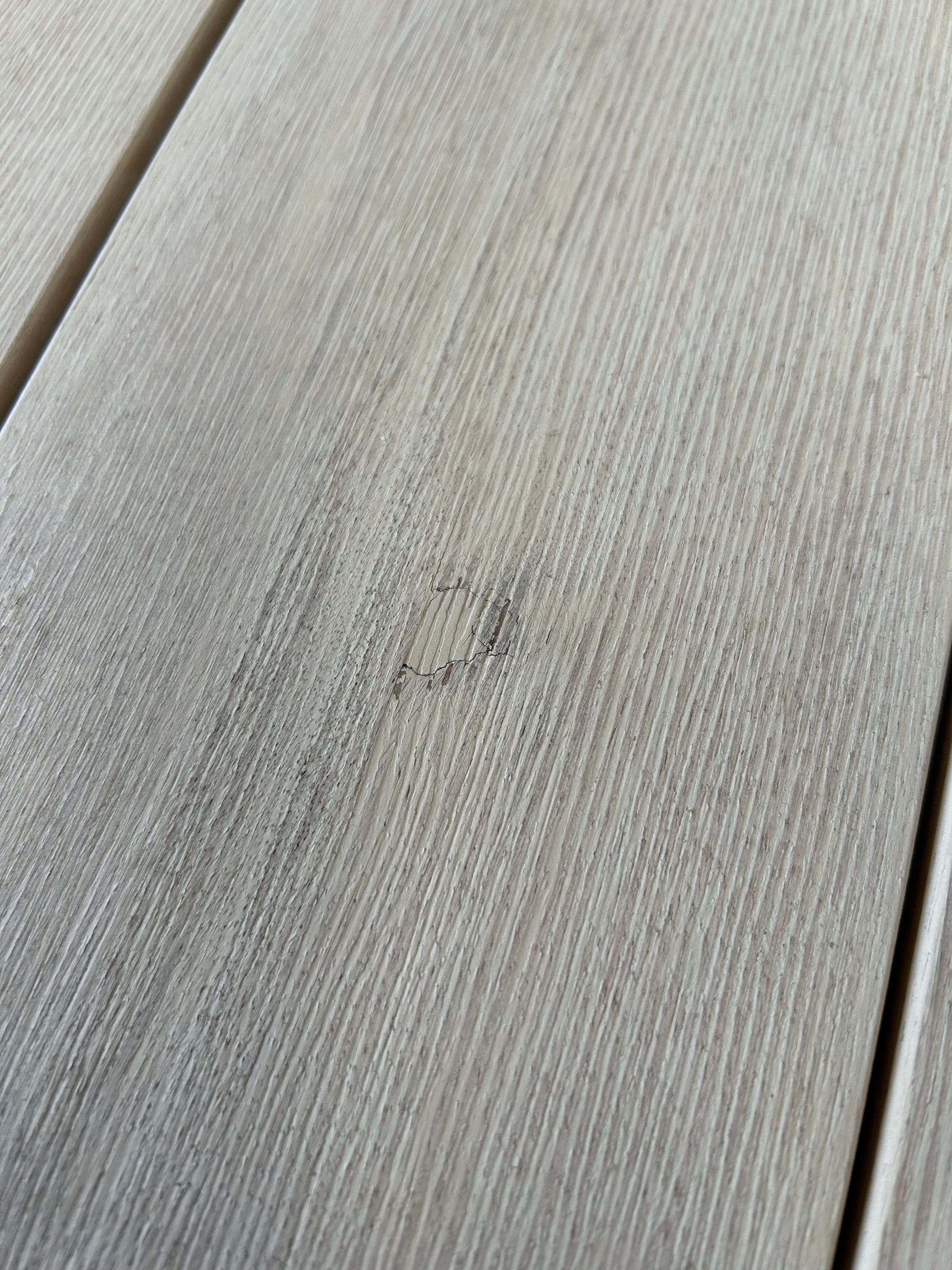 ohn Lewis Burford Round Garden Dining Table, 100cm