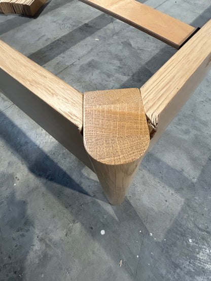 RATTAN BED 180CM OAK