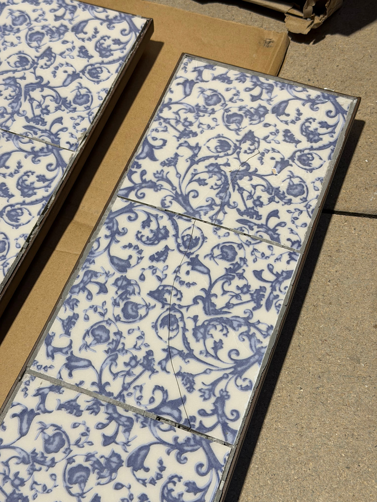 Fallen Fruits Chinoiserie Ceramic Tile 3 Step Etagere Plant Stand, Blue