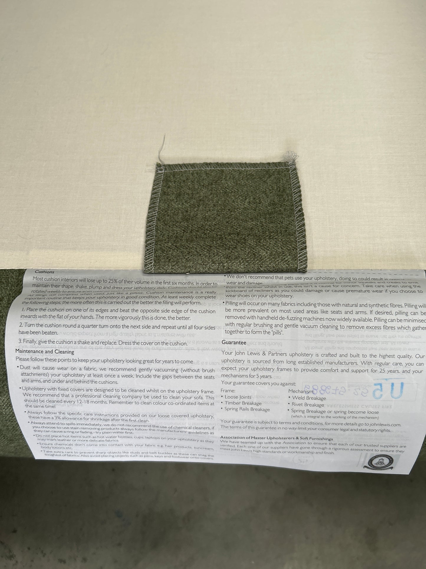 CHARLOTTE 2 MED SOFA