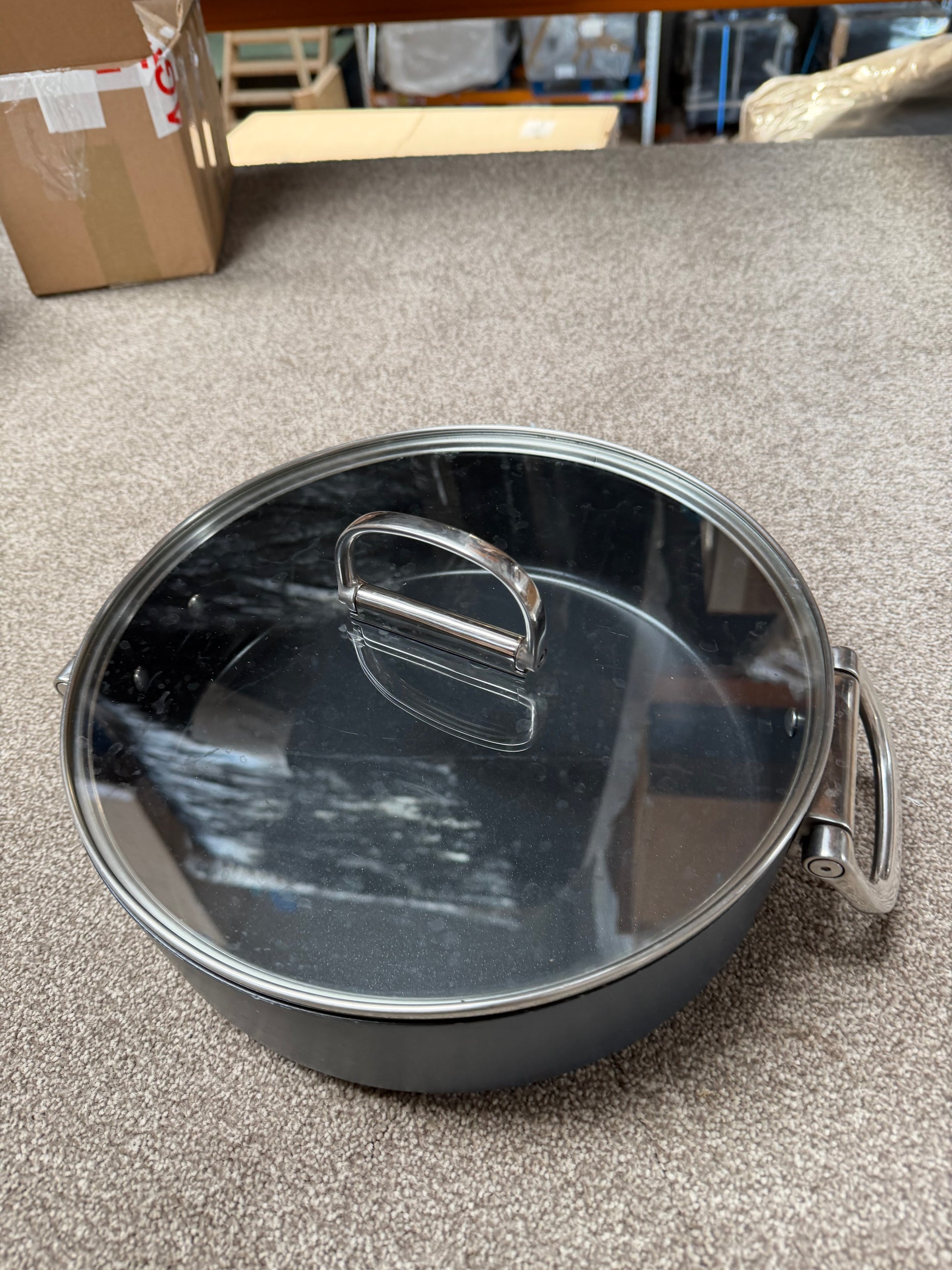 Joseph Joseph Space Folding Handle Aluminium Non-Stick Shallow Casserole & Lid,