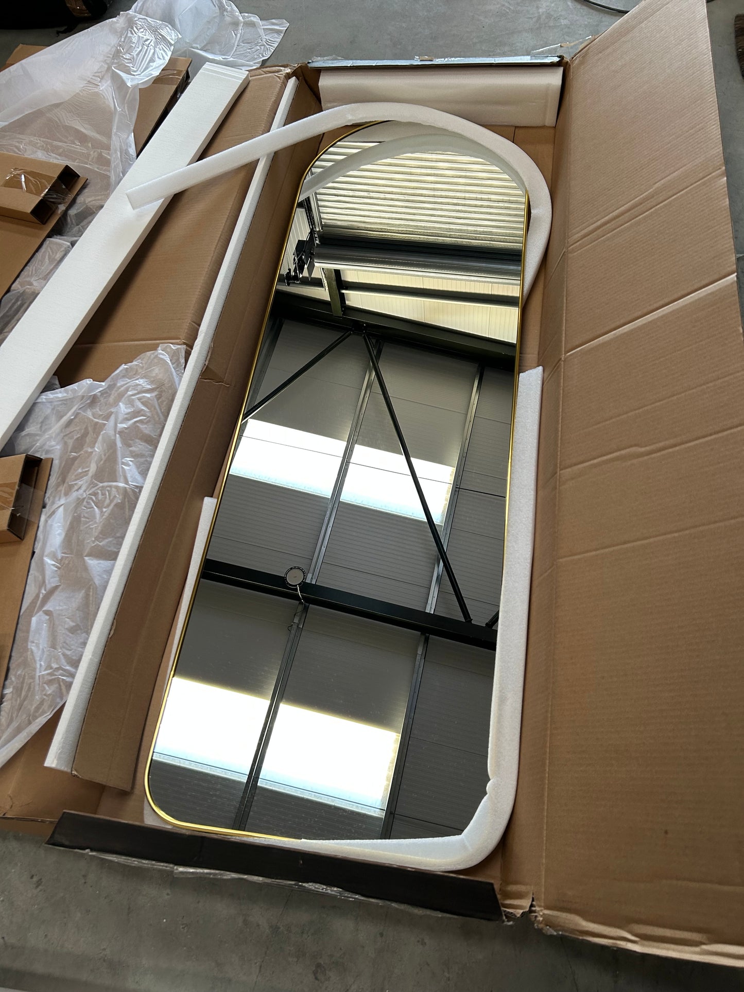 Umbra Hubba Arched Leaner / Full-Length Wall Mirror, 158 x 51cm, Brass