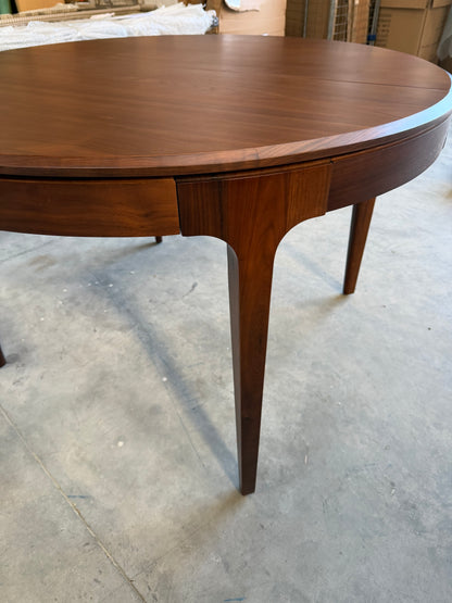 La Redoute AM.PM Sanara Walnut and Veneer Extendable Round Table 4 - 8 People