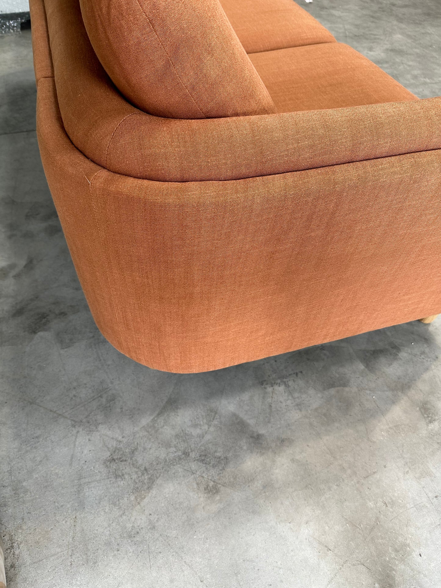 John Lewis Harbour Large 3 Seater Sofa in Relaxed Linen Blend Butterscotch