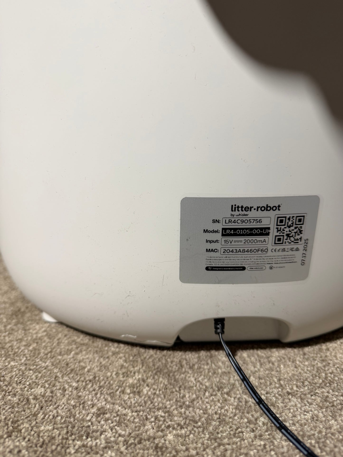Litter-Robot 4 Smart Self-Cleaning Cat Litter Box, White