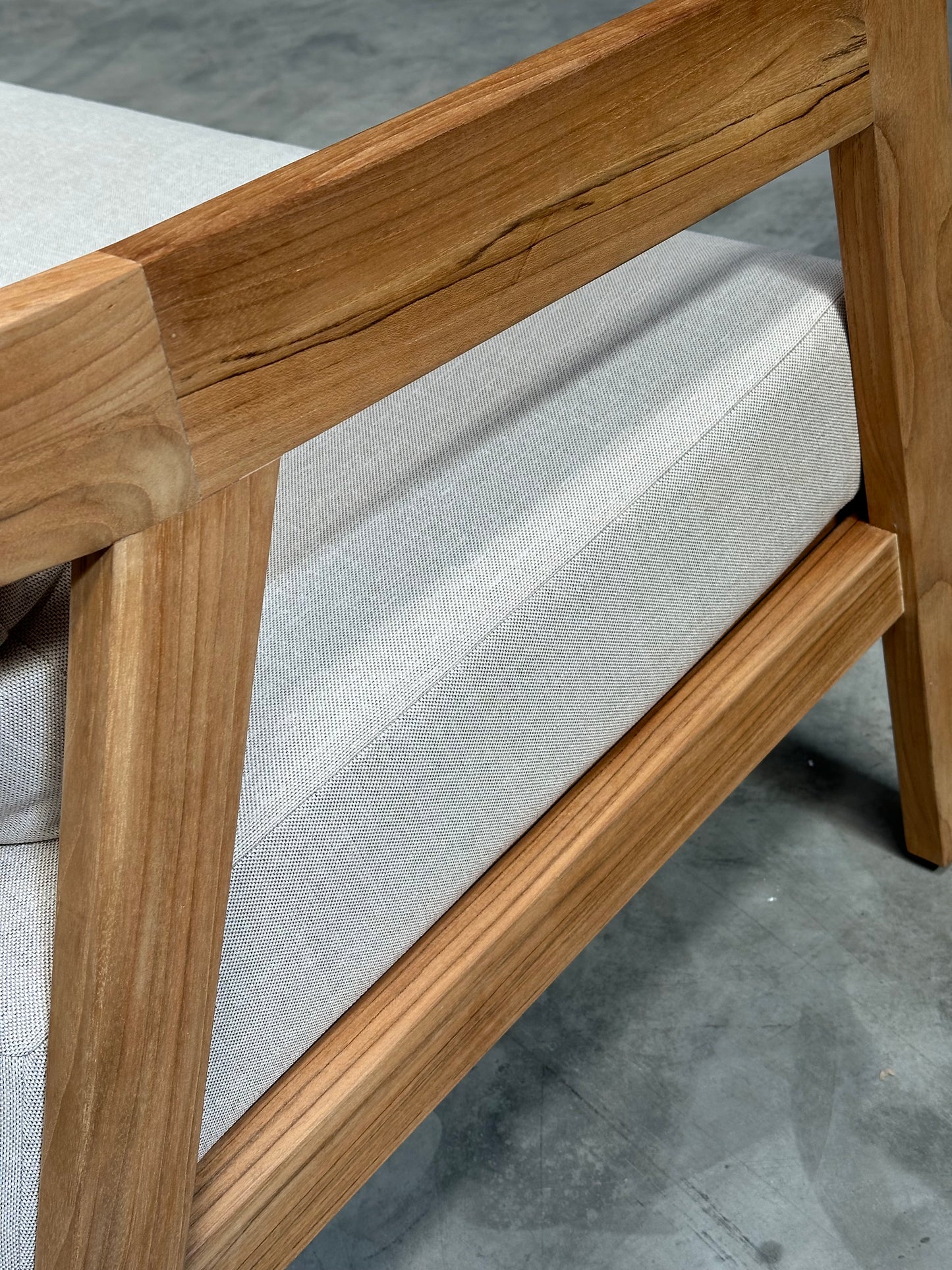 KETTLER Kubu 4-Seater Garden Lounging Set, FSC-Certified (Teak Wood), Natural/White