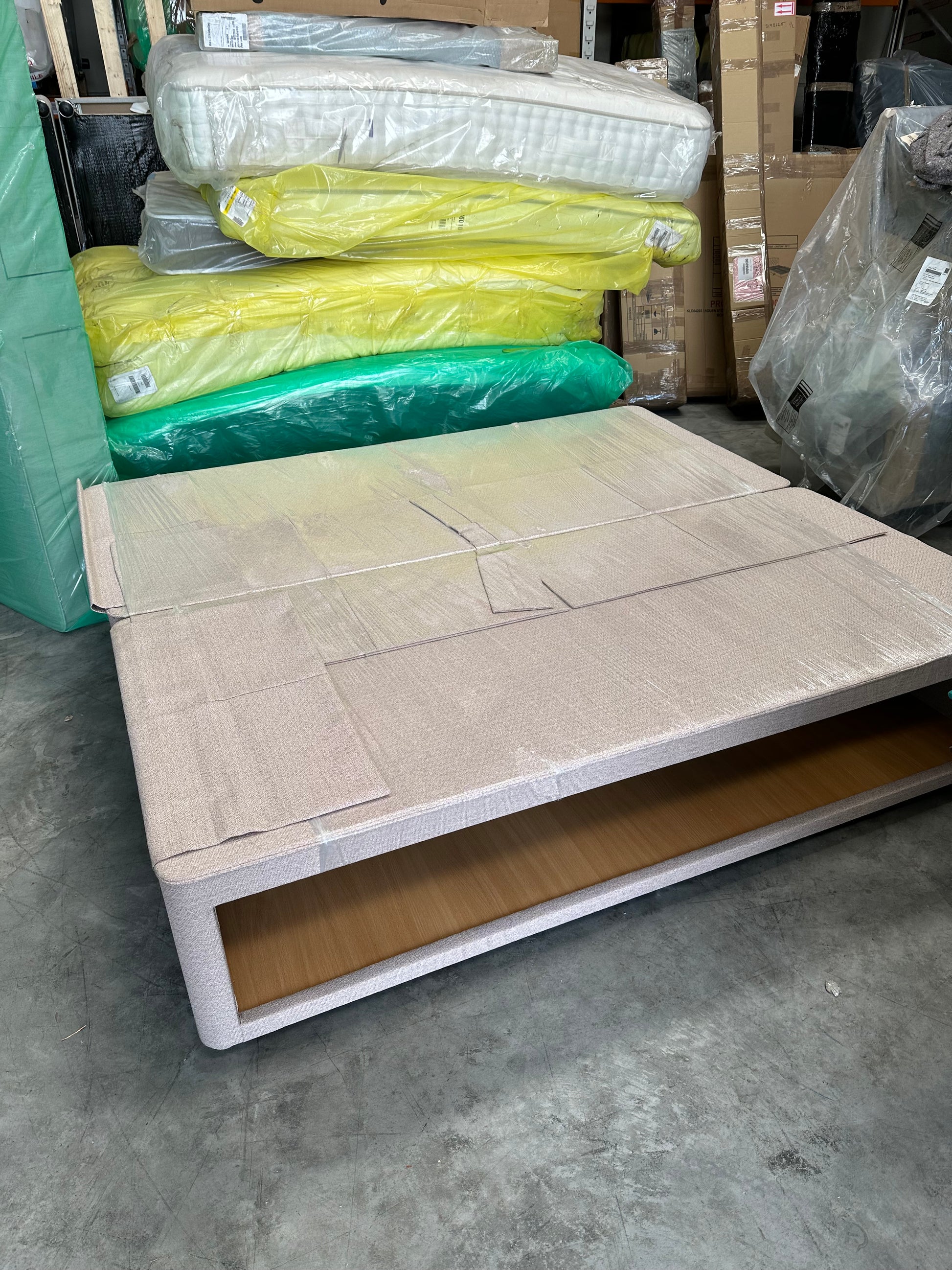 Hypnos HideAway™ Upholstered Divan Base, Super King Size Maestro Orchid