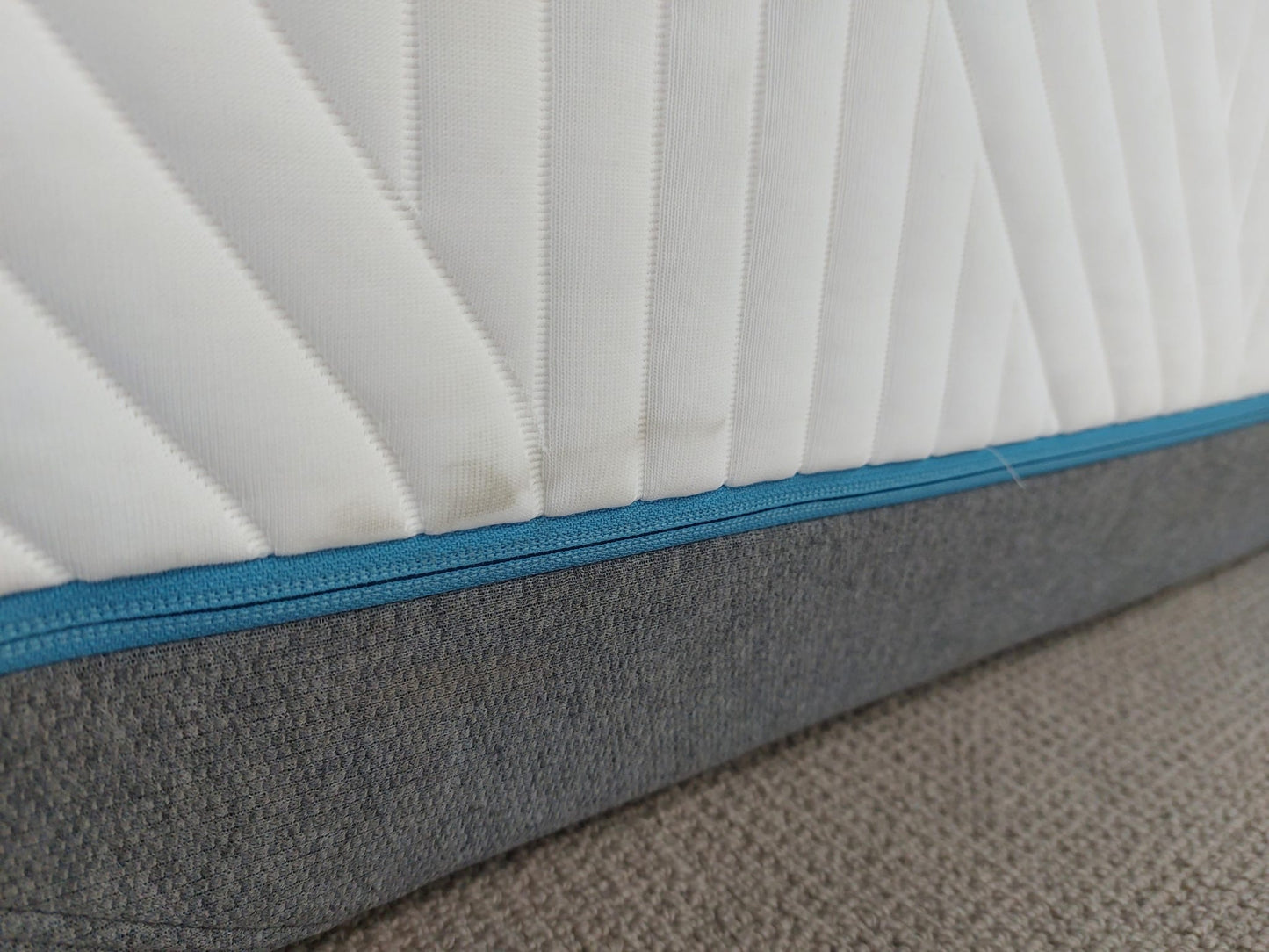 TEMPUR ® Cloud Luxe CoolTouch 180x200