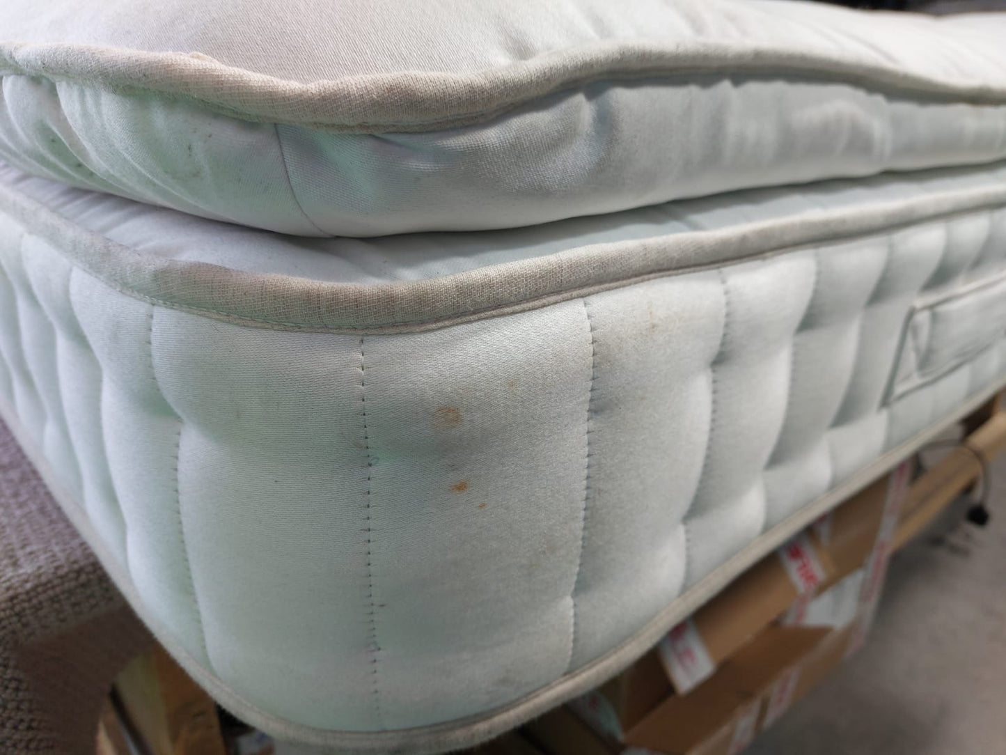 John Lewis British Natural Collection Herdwick Pillowtop 4250, King Size, Regular Tension Pocket Spring Mattress sleep trial