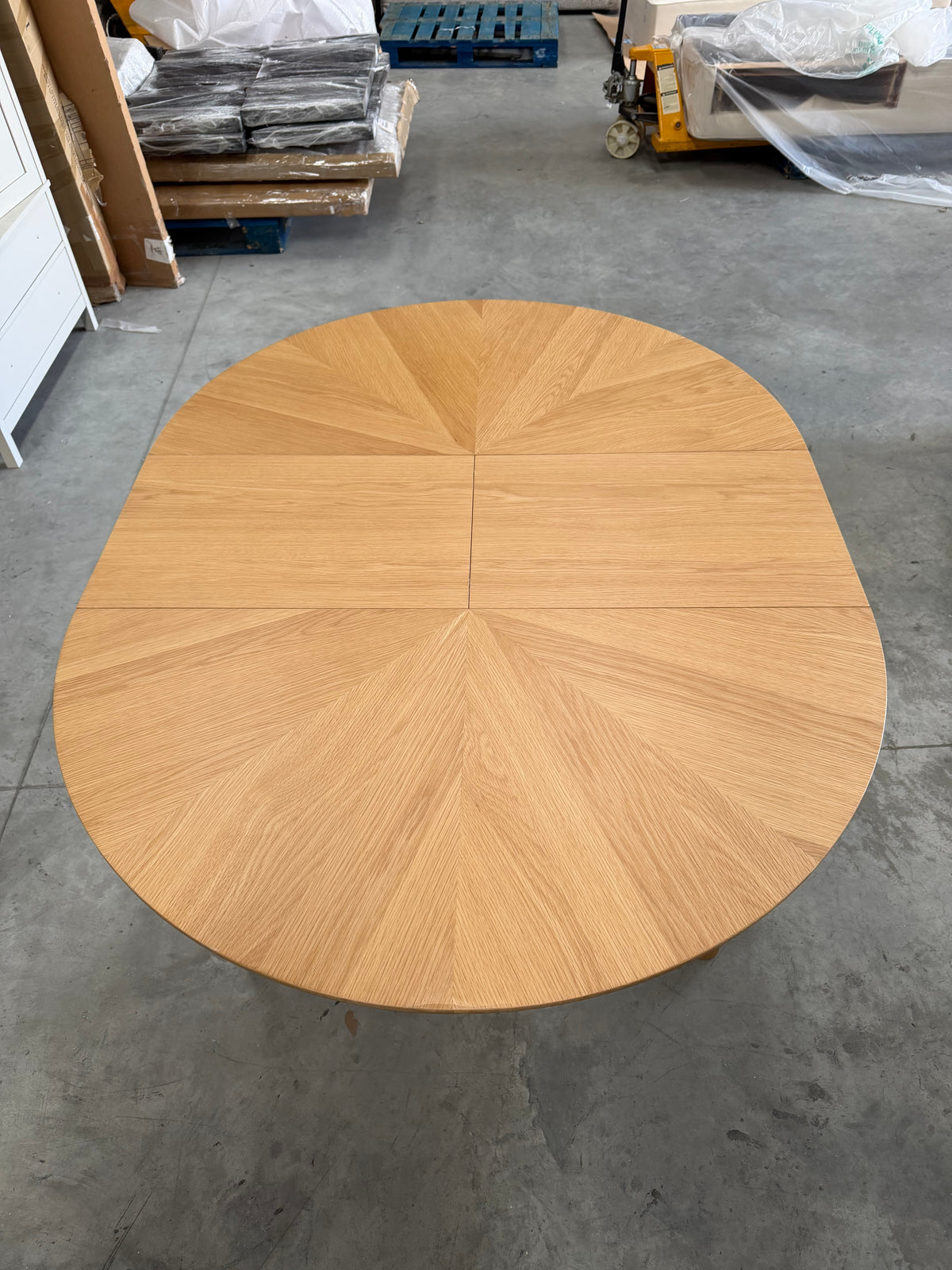 John Lewis Dining Table Round 4-6 Seater Notch