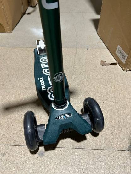 Micro Scooters Maxi Eco LED Scooter, Green