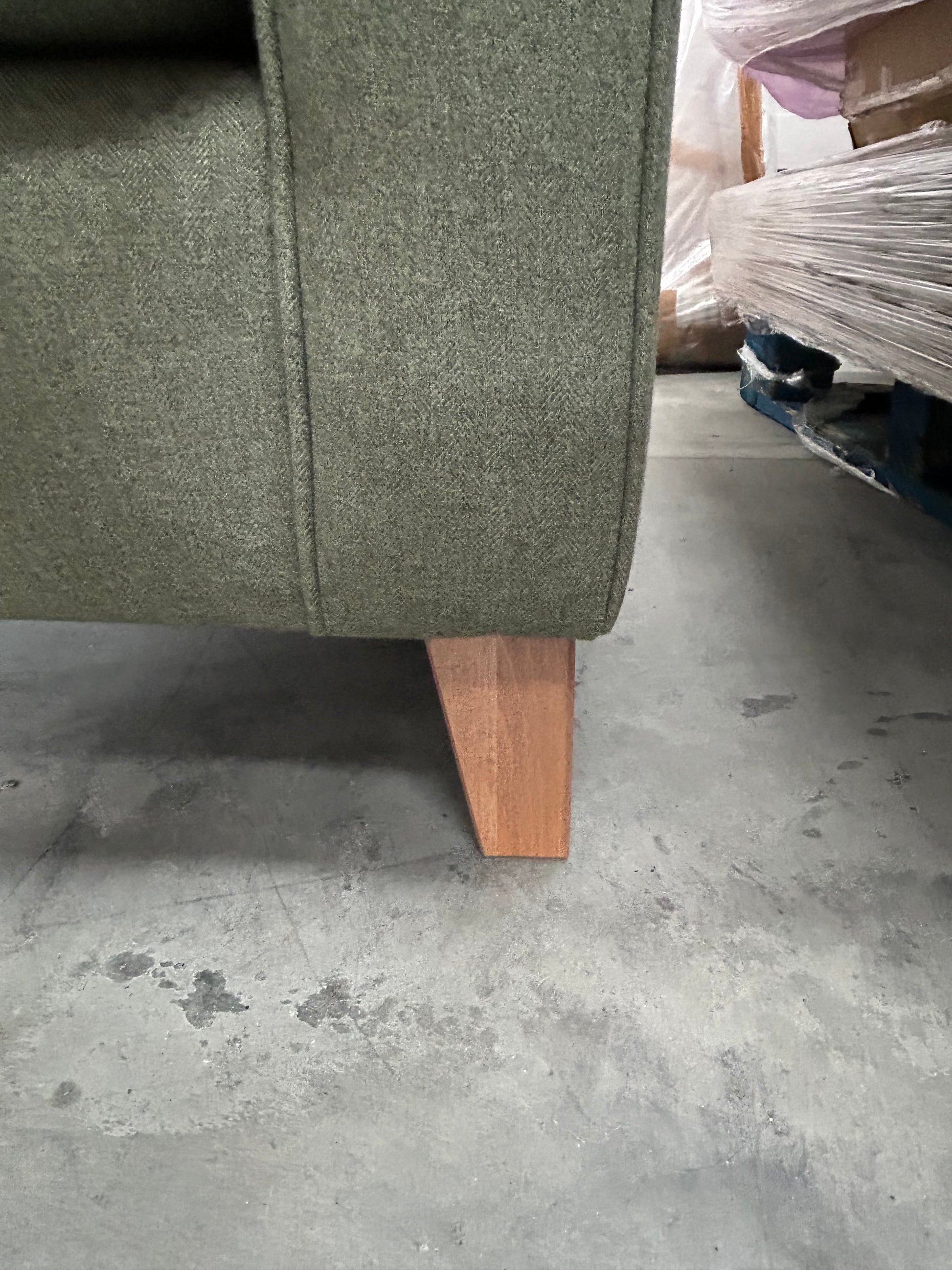 CHARLOTTE 2 MED SOFA