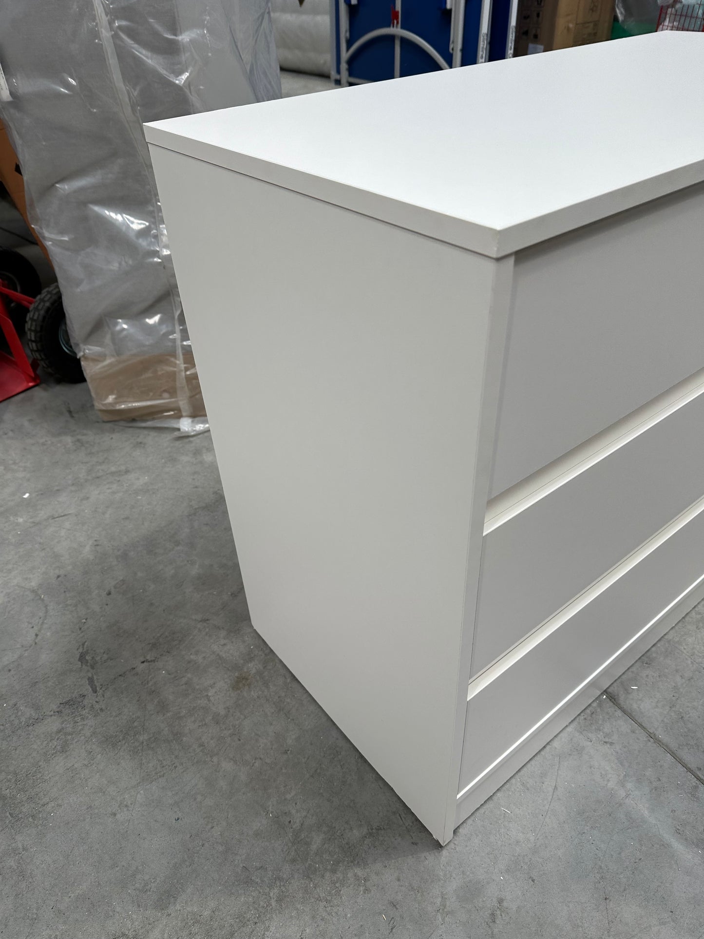 3 drw dresser white