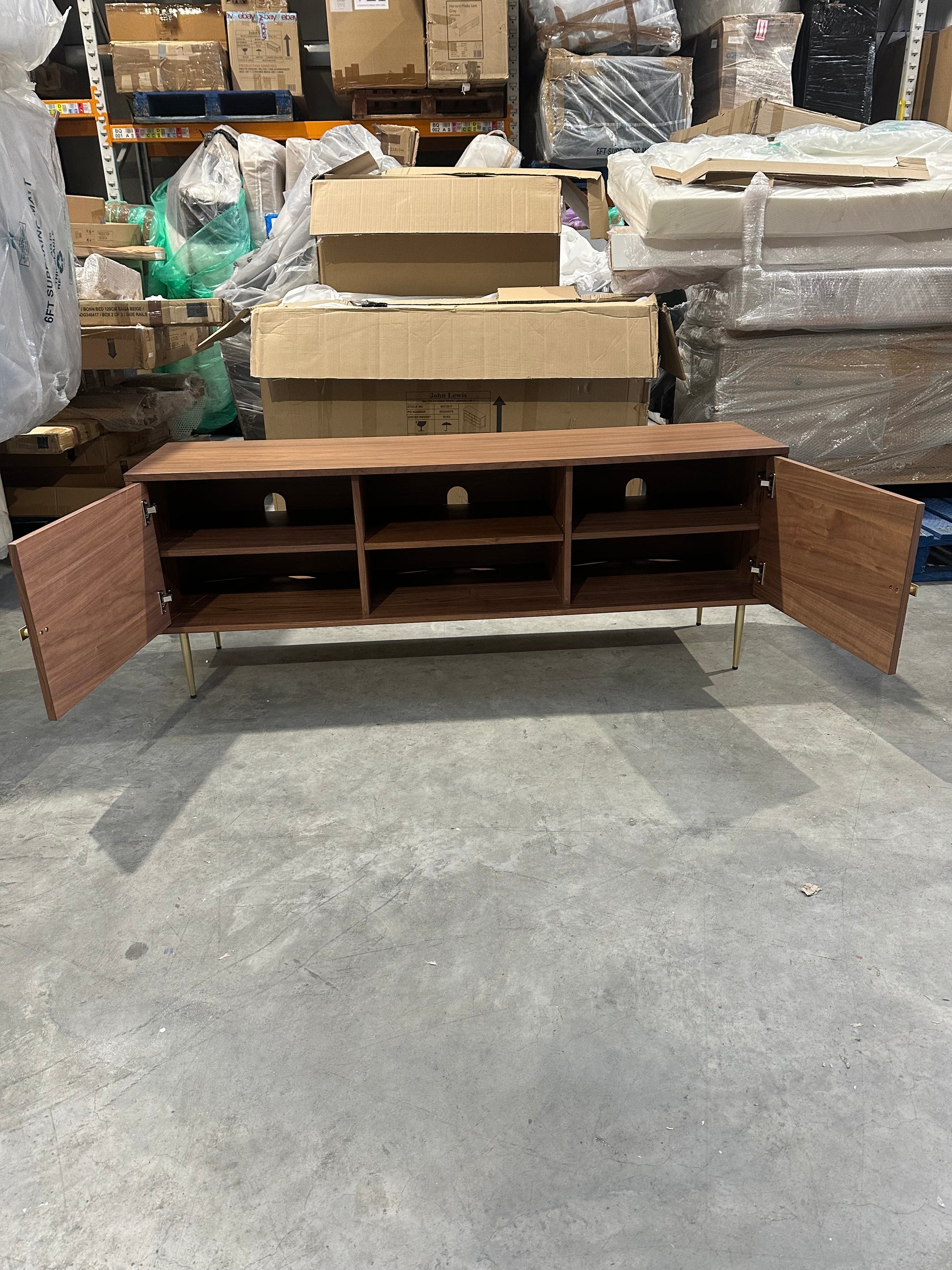 John Lewis Harvard Media Unit, Walnut
