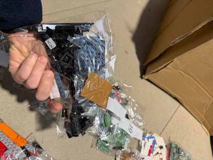 LEGO Icons 10317 Land Rover Classic Defender 90