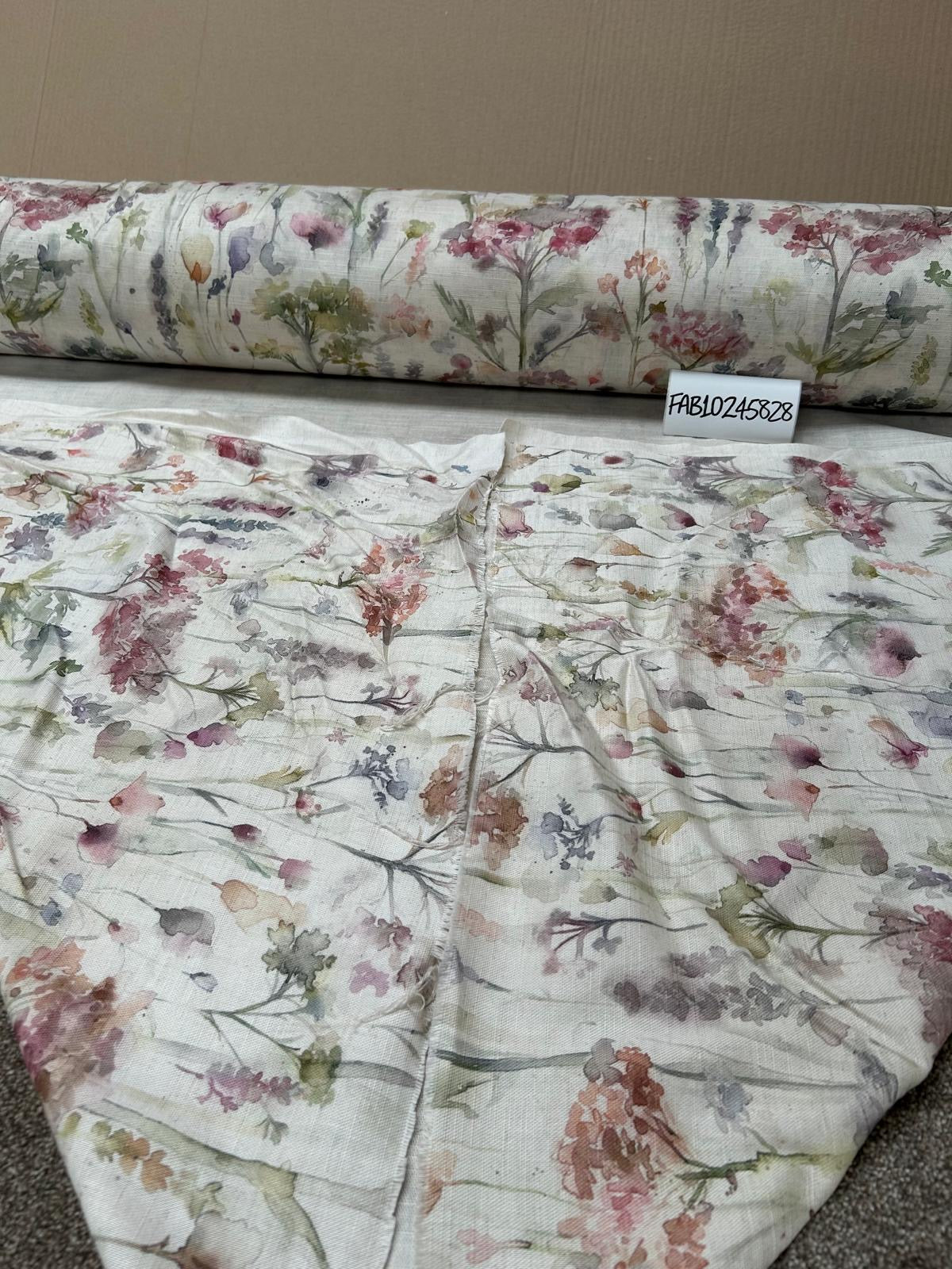 Voyage Hinton poppy linen  Furnishing Fabric,  29m RRP £44M