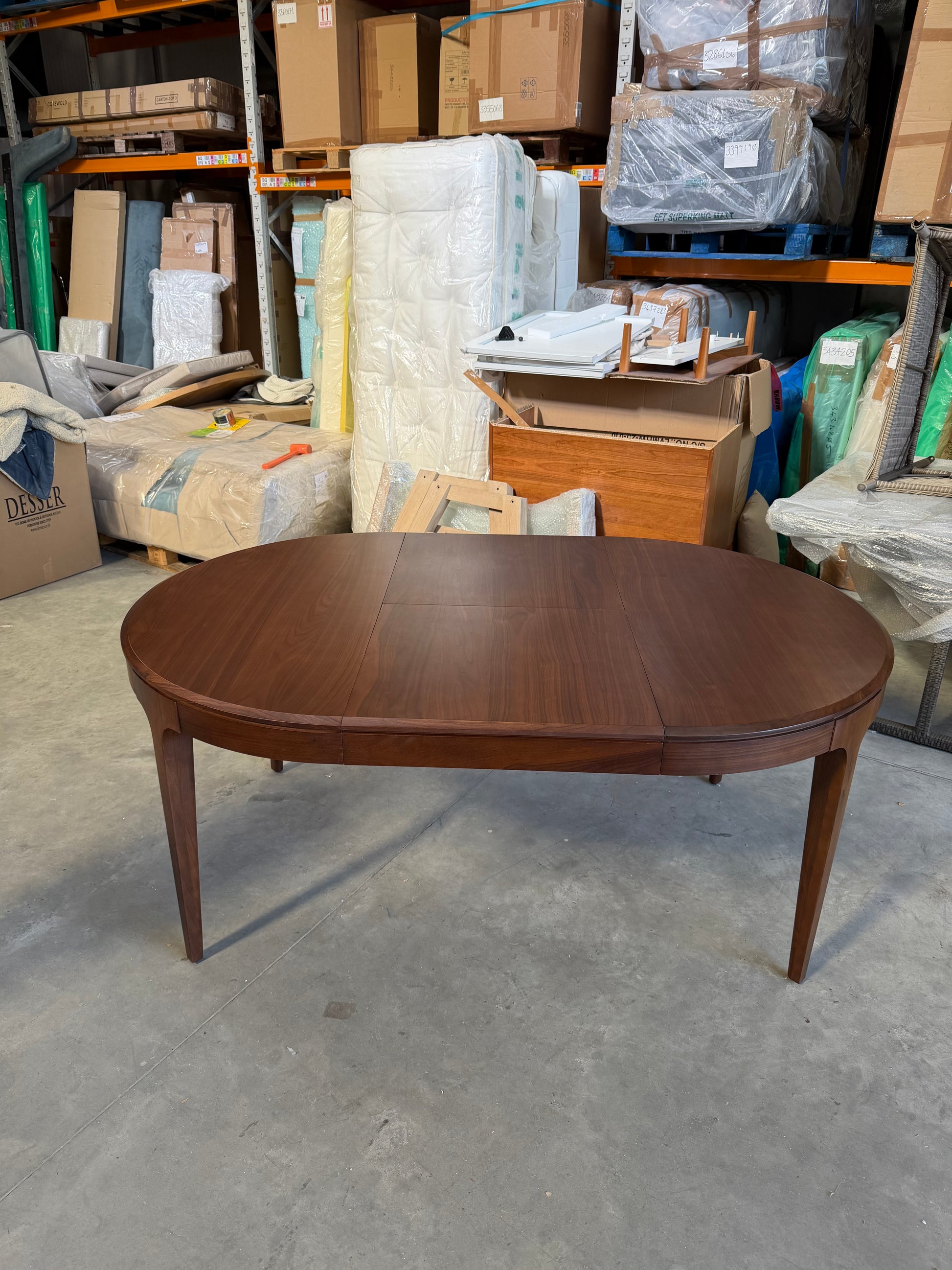 La Redoute AM.PM Sanara Walnut and Veneer Extendable Round Table 4 - 8 People