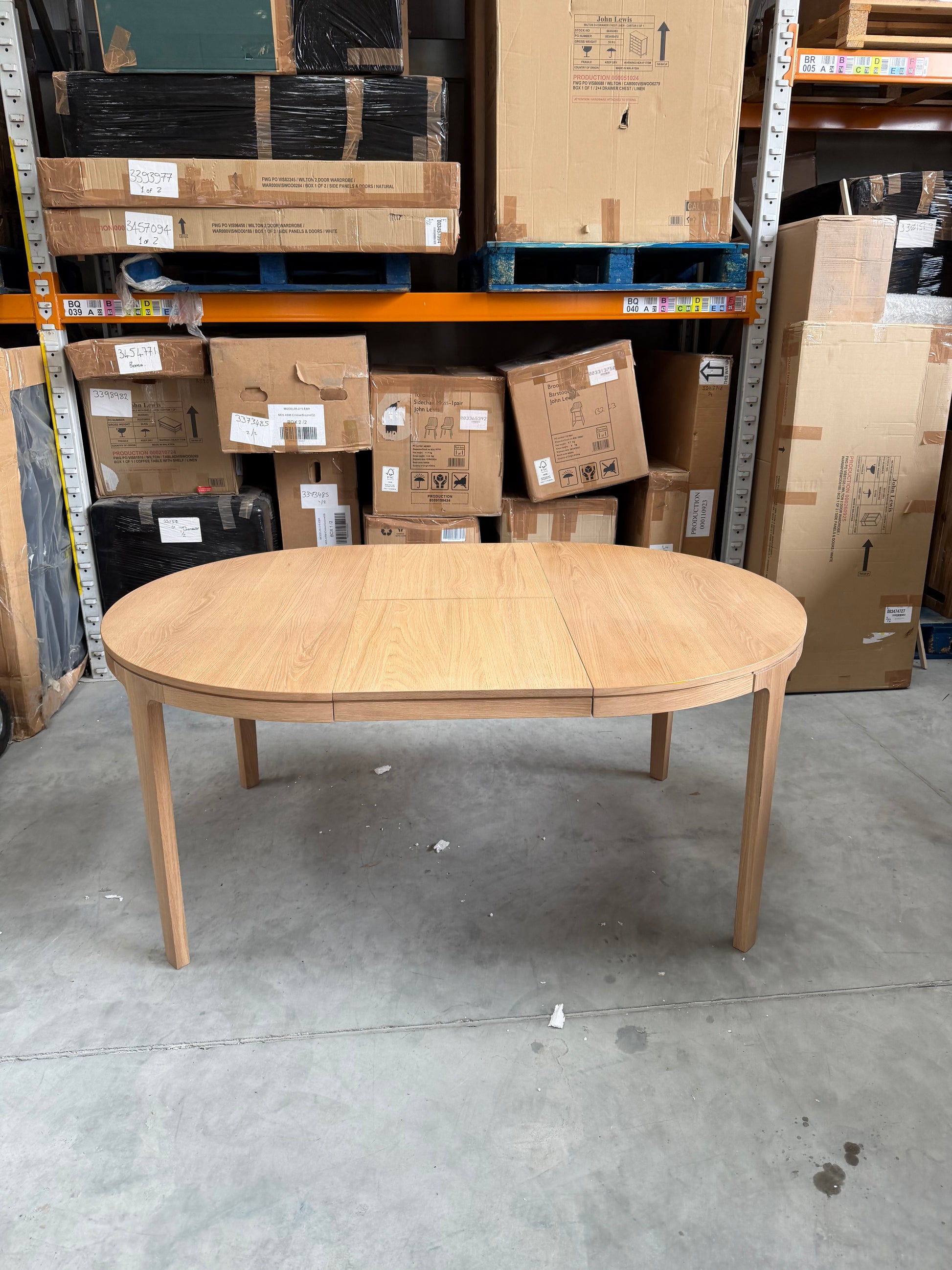 MIRA II RND TBLE EXT OAK