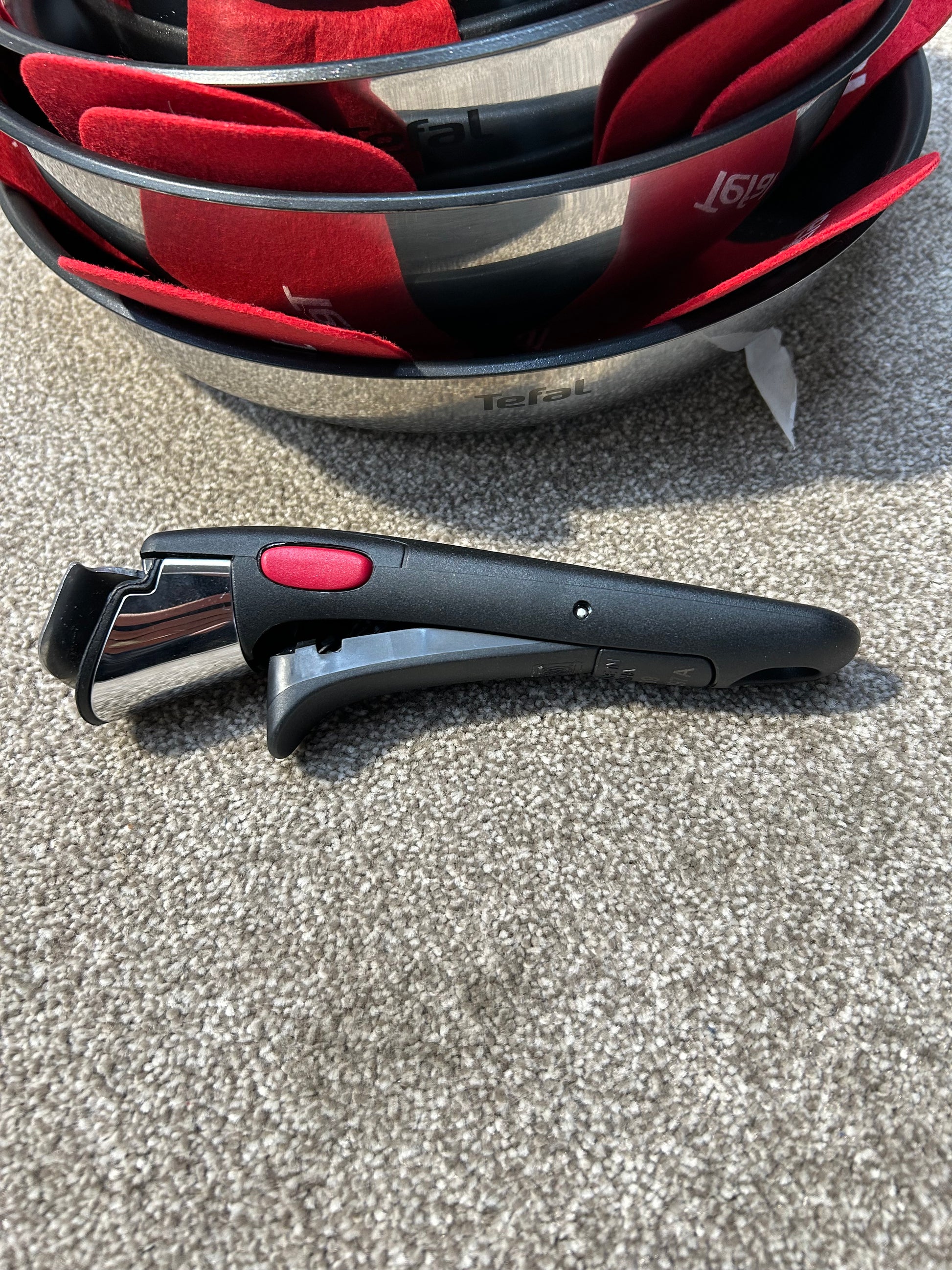 Tefal Ingenio SoLight Aluminium Non-Stick Pan Set, 8 Piece