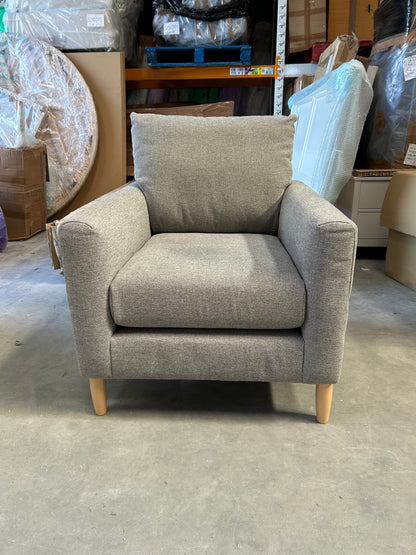 3393732 Bailey chair
