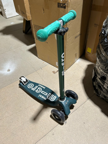 Micro Scooters Maxi Eco LED Scooter, Green